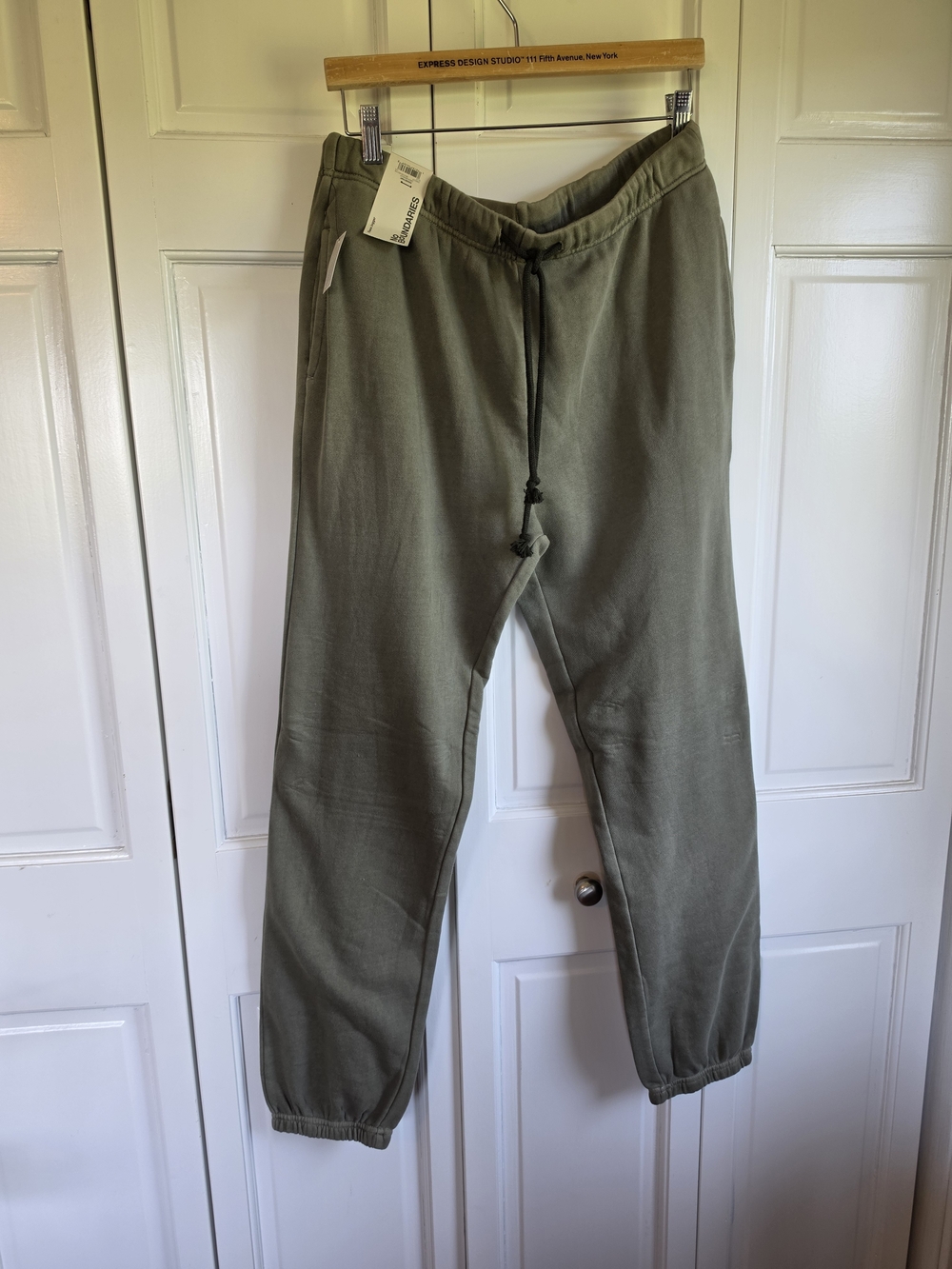 No Boundaries NWT Olive Green Drawstring Sweatpants Size S